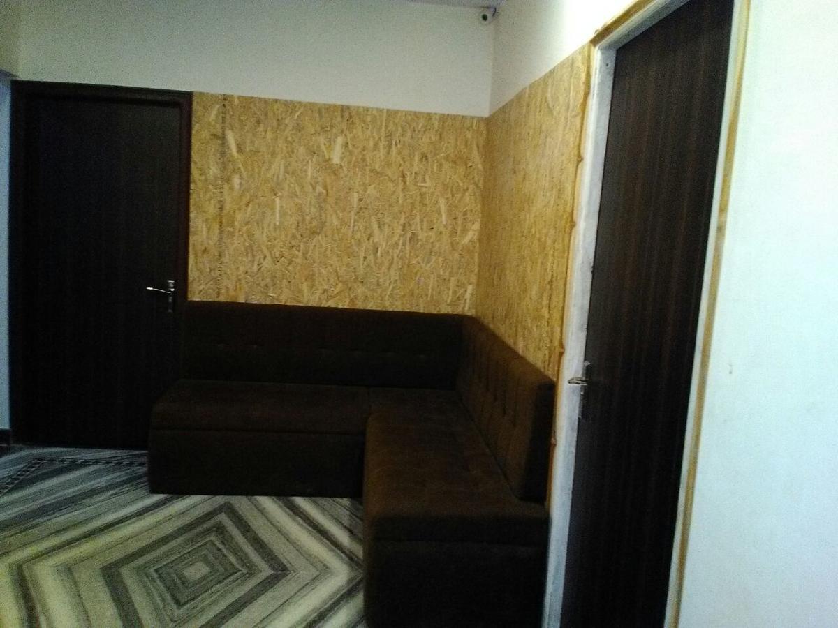 Hotel Gateway Kailash Варанаси Екстериор снимка